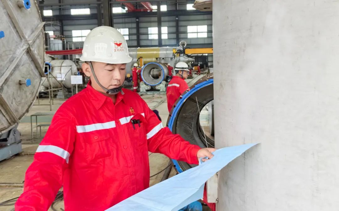 【宜化榜樣】化機(jī)公司杜國圣：加強班組管理，用實干詮釋擔(dān)當(dāng)(圖4)